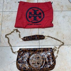 Tory Burch leopard purse with chain and dust bag